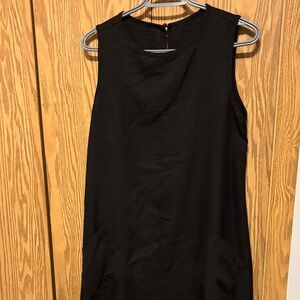SHEIN Black Sleeveless Shift Dress